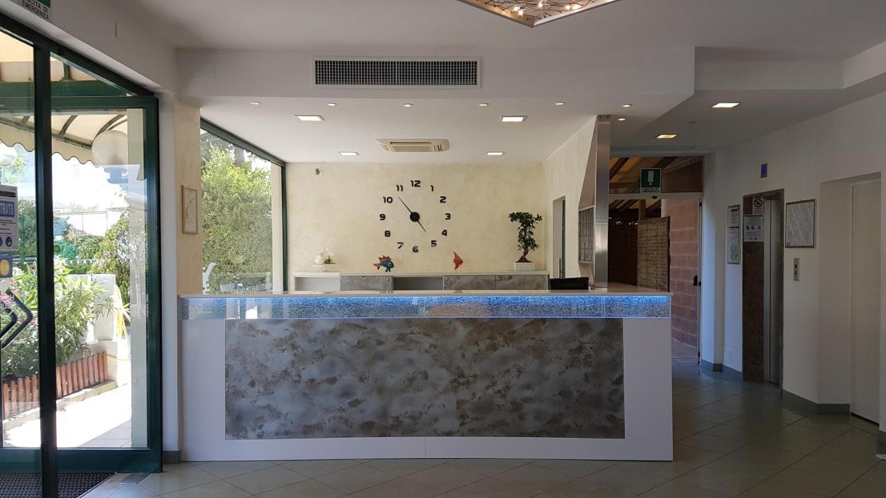Abahotel Milano Marittima Exterior photo