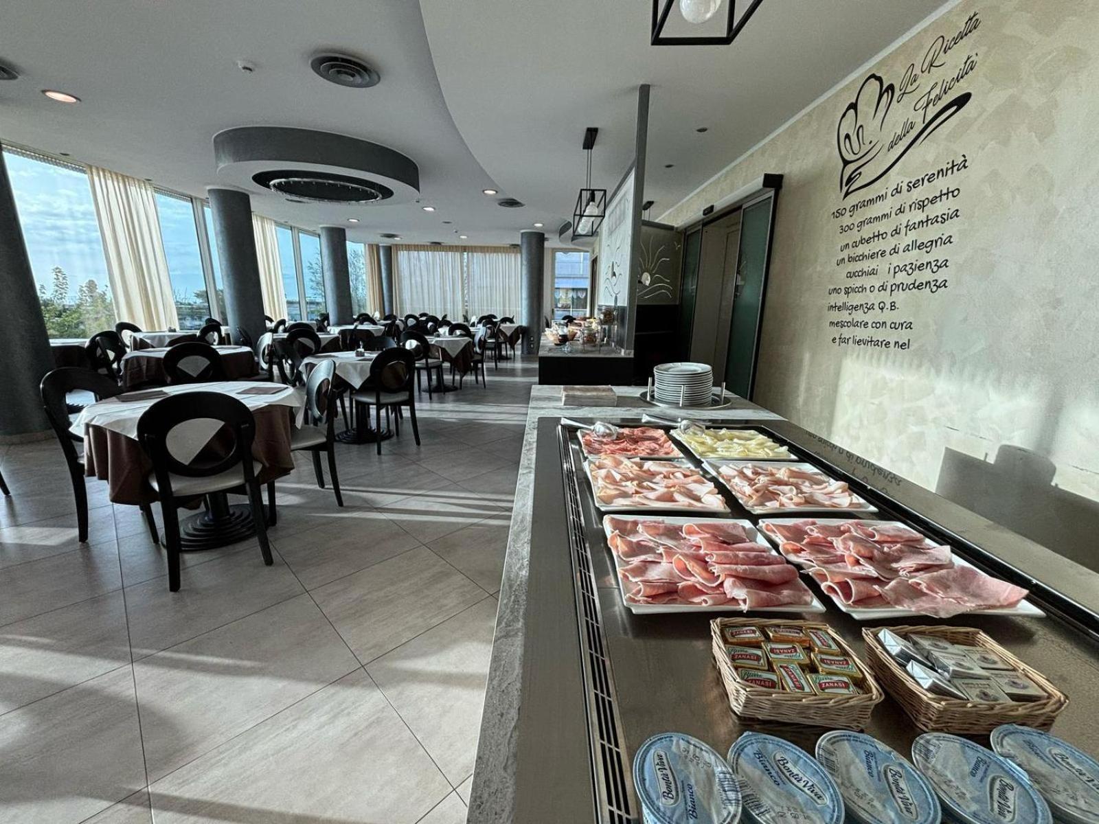 Abahotel Milano Marittima Exterior photo