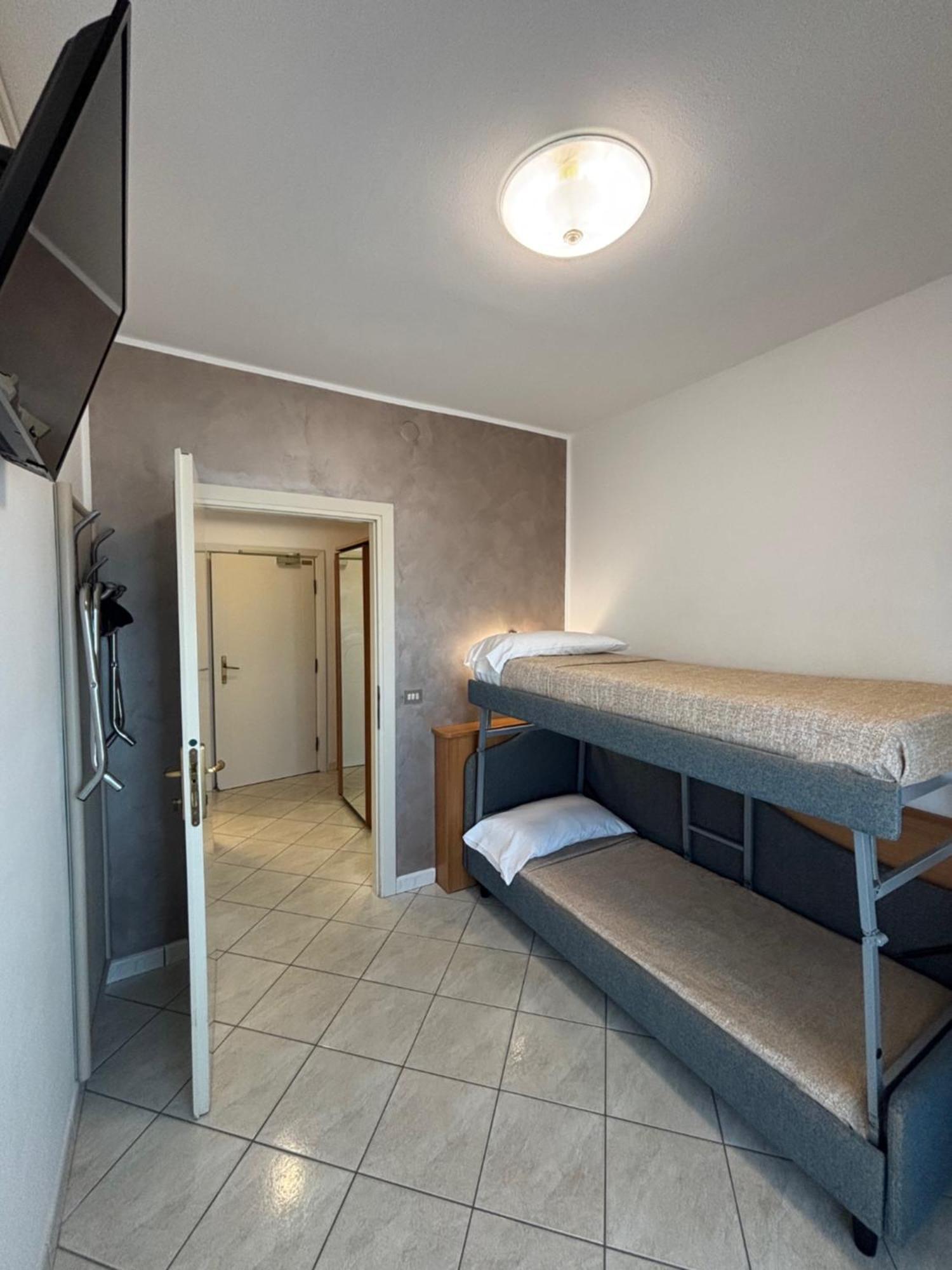 Abahotel Milano Marittima Exterior photo