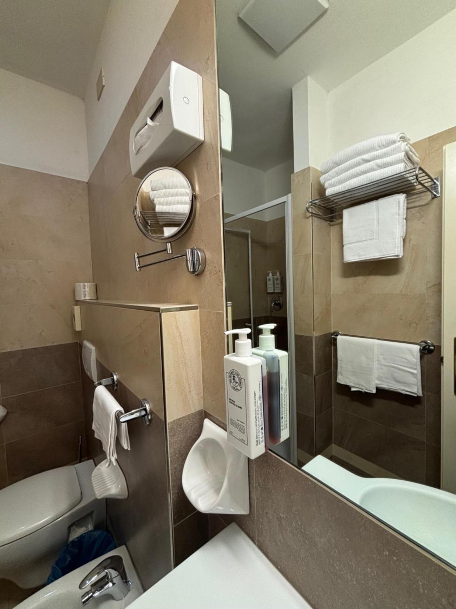 Abahotel Milano Marittima Exterior photo