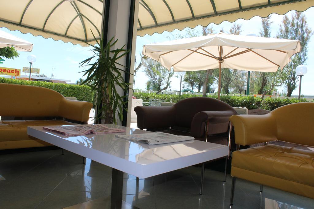 Abahotel Milano Marittima Exterior photo